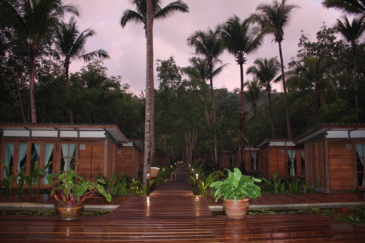 Jungle Koh Kood Resort Ban Khlong Chao Екстер'єр фото