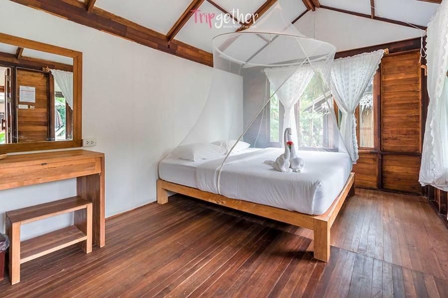 Jungle Koh Kood Resort Ban Khlong Chao Екстер'єр фото